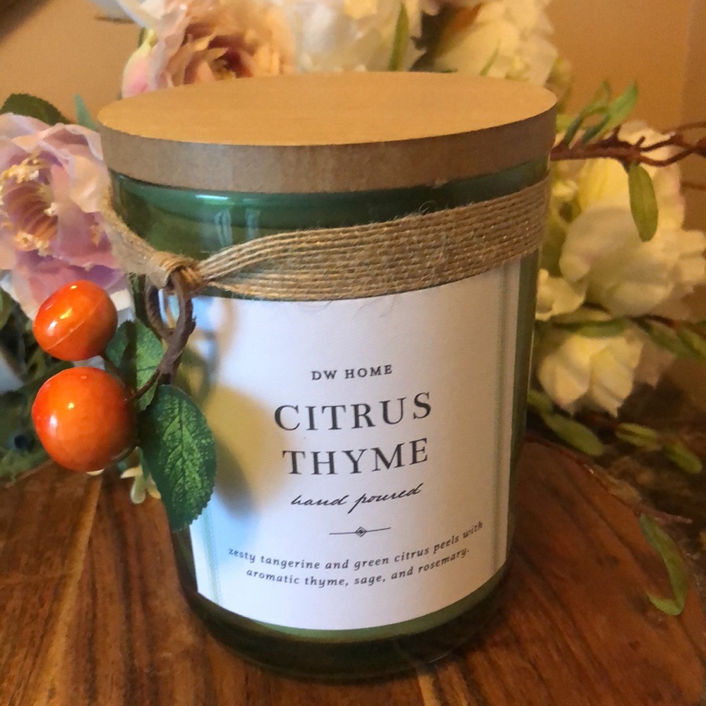 DW HOME CITRUS THYME Hand Poured scented candle